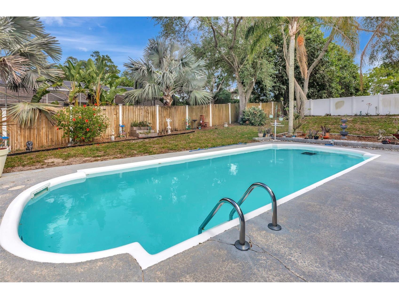 220 Normandy Circle W Palm Harbor FL 34683 TB8495742 image3