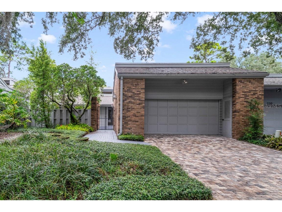 220 Pine Cone Lane Longwood FL 32779 - LITTLE WEKIVA RIVER SPRINGS O6343415 image1