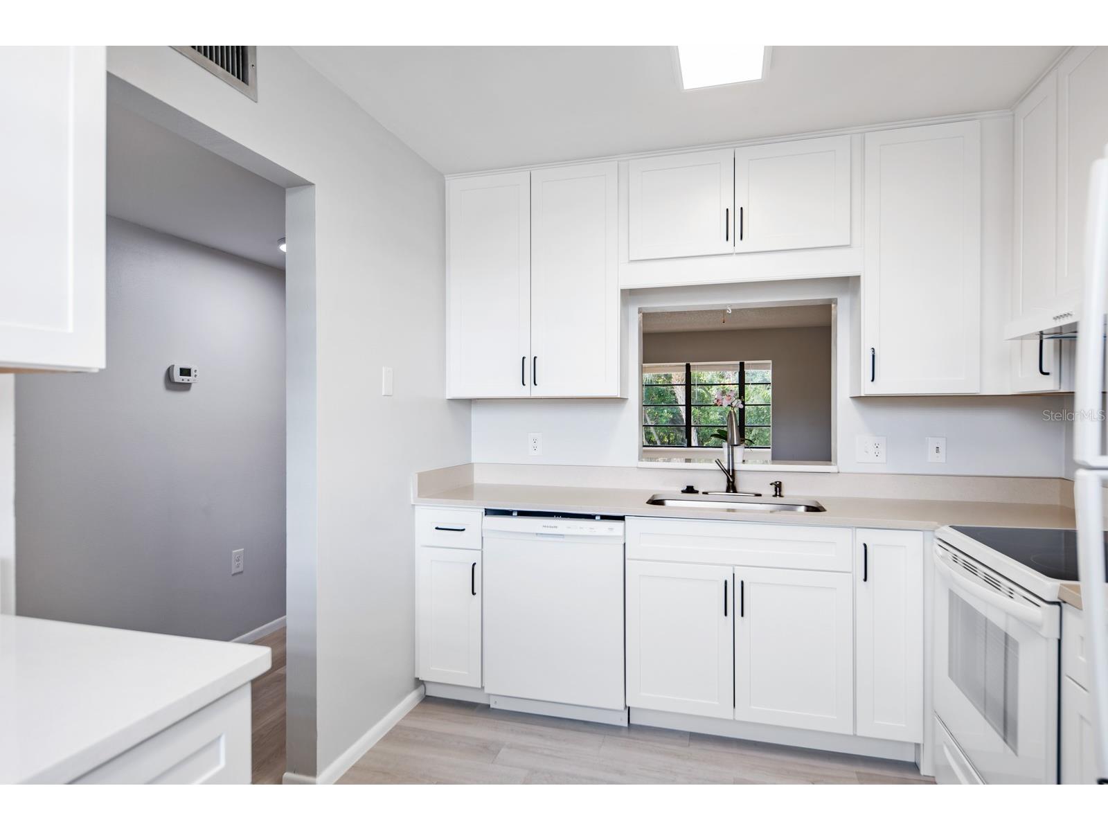 220 Pineneedle Drive #220 Bradenton FL 34210 TB8459320 image11