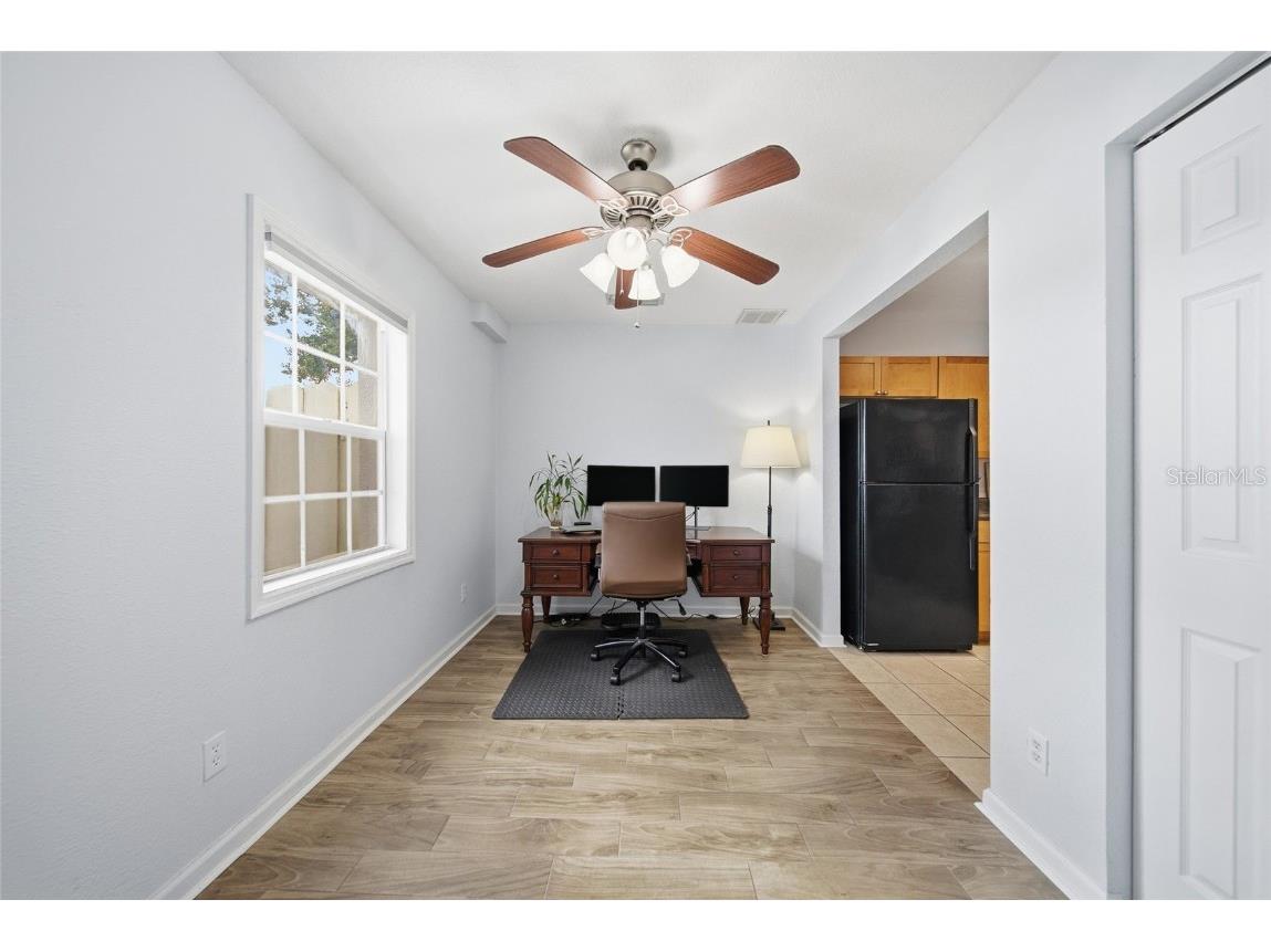 220 Pompano Drive SE #D Saint Petersburg FL 33705 TB8449461 image11