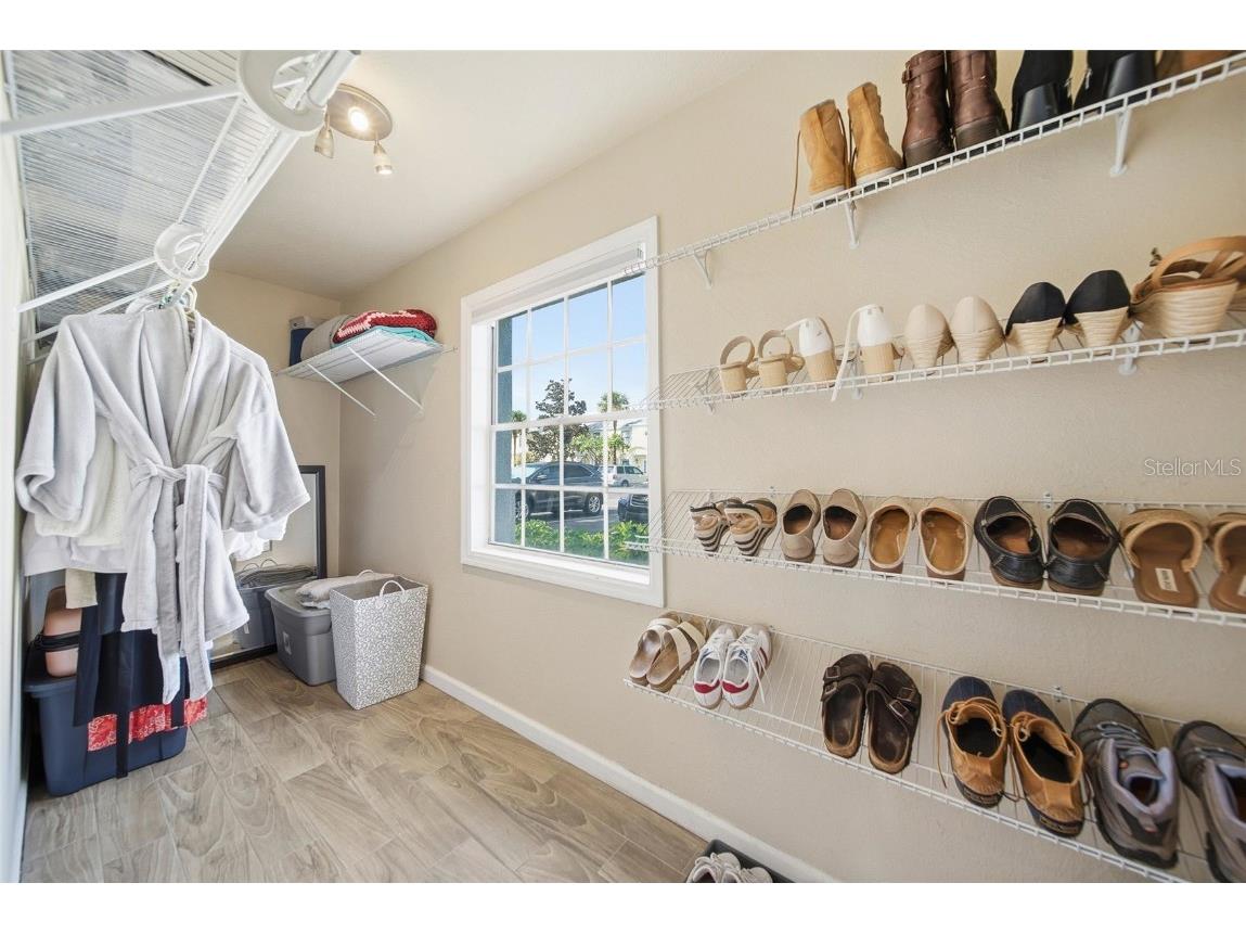 220 Pompano Drive SE #D Saint Petersburg FL 33705 TB8449461 image16