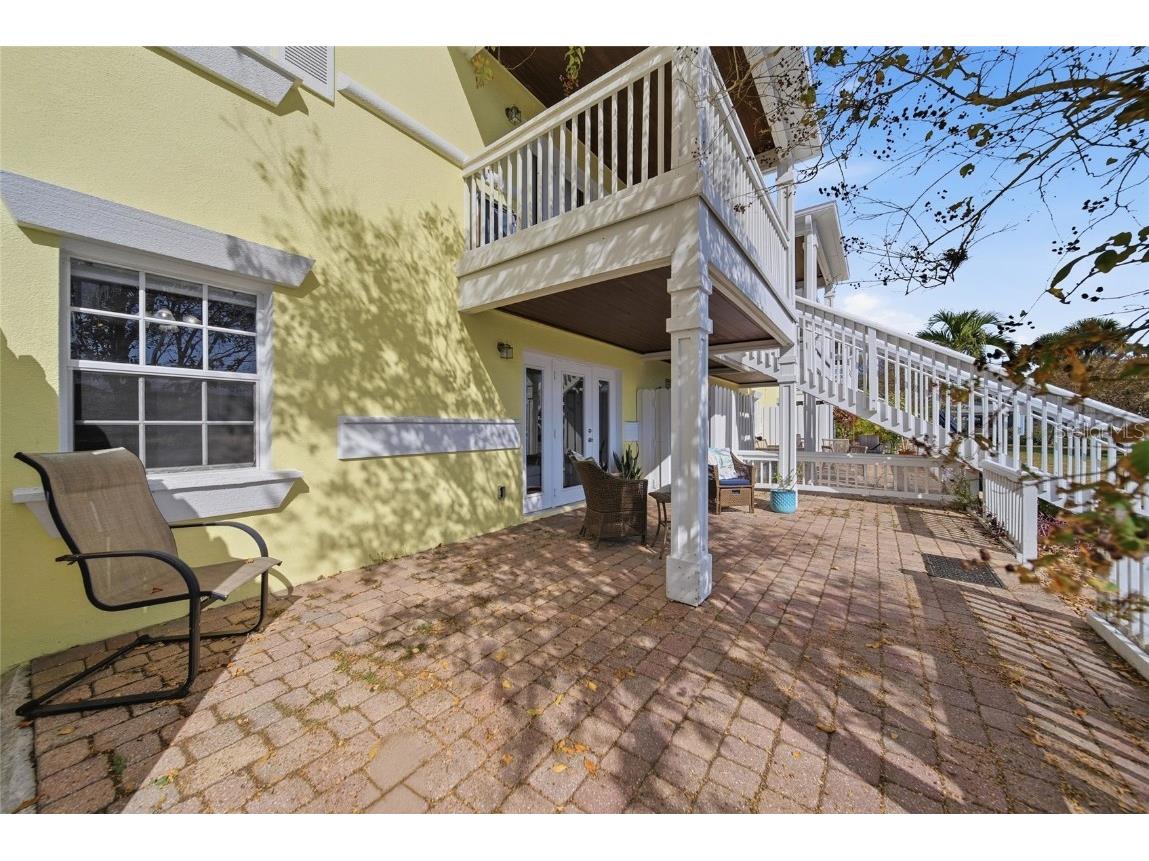 220 Pompano Drive SE #D Saint Petersburg FL 33705 TB8449461 image19