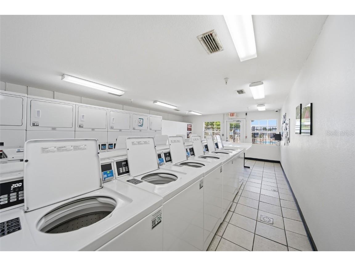 220 Pompano Drive SE #D Saint Petersburg FL 33705 TB8449461 image29