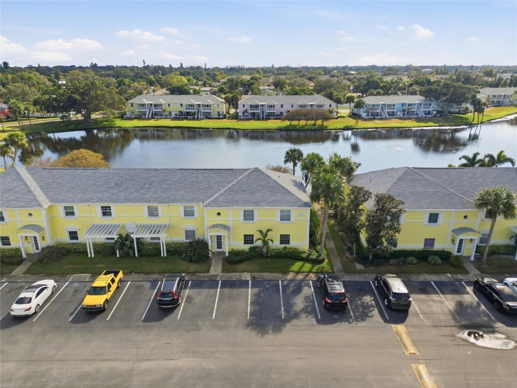 220 Pompano Drive SE #D Saint Petersburg FL 33705 TB8449461 image30