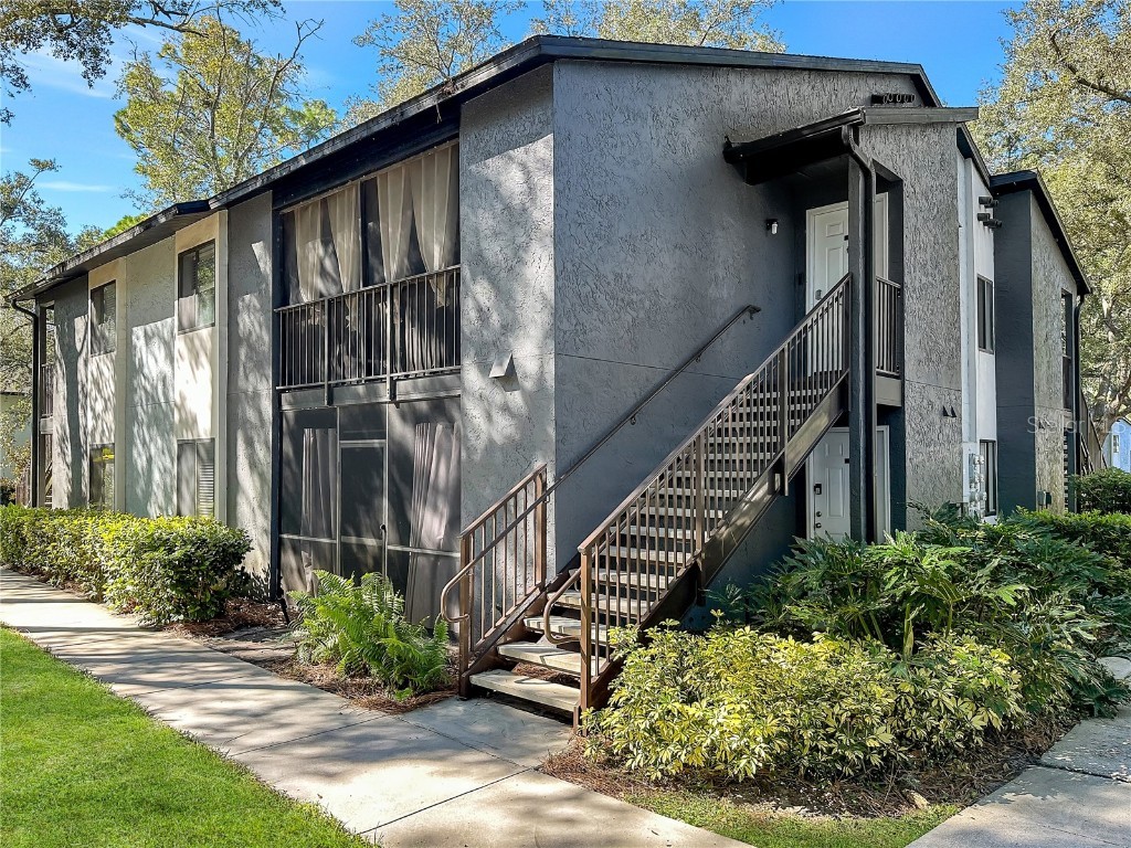 220 Riverbend Drive #204 Altamonte Springs FL 32714 O6150372 image1