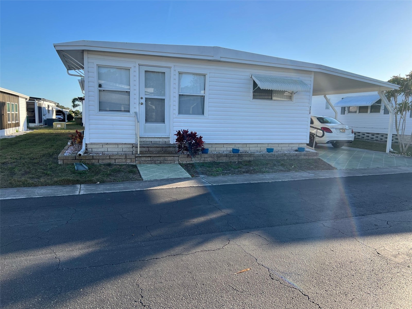 220 Royal Palm Circle Largo FL 33778 TB8350080 image2