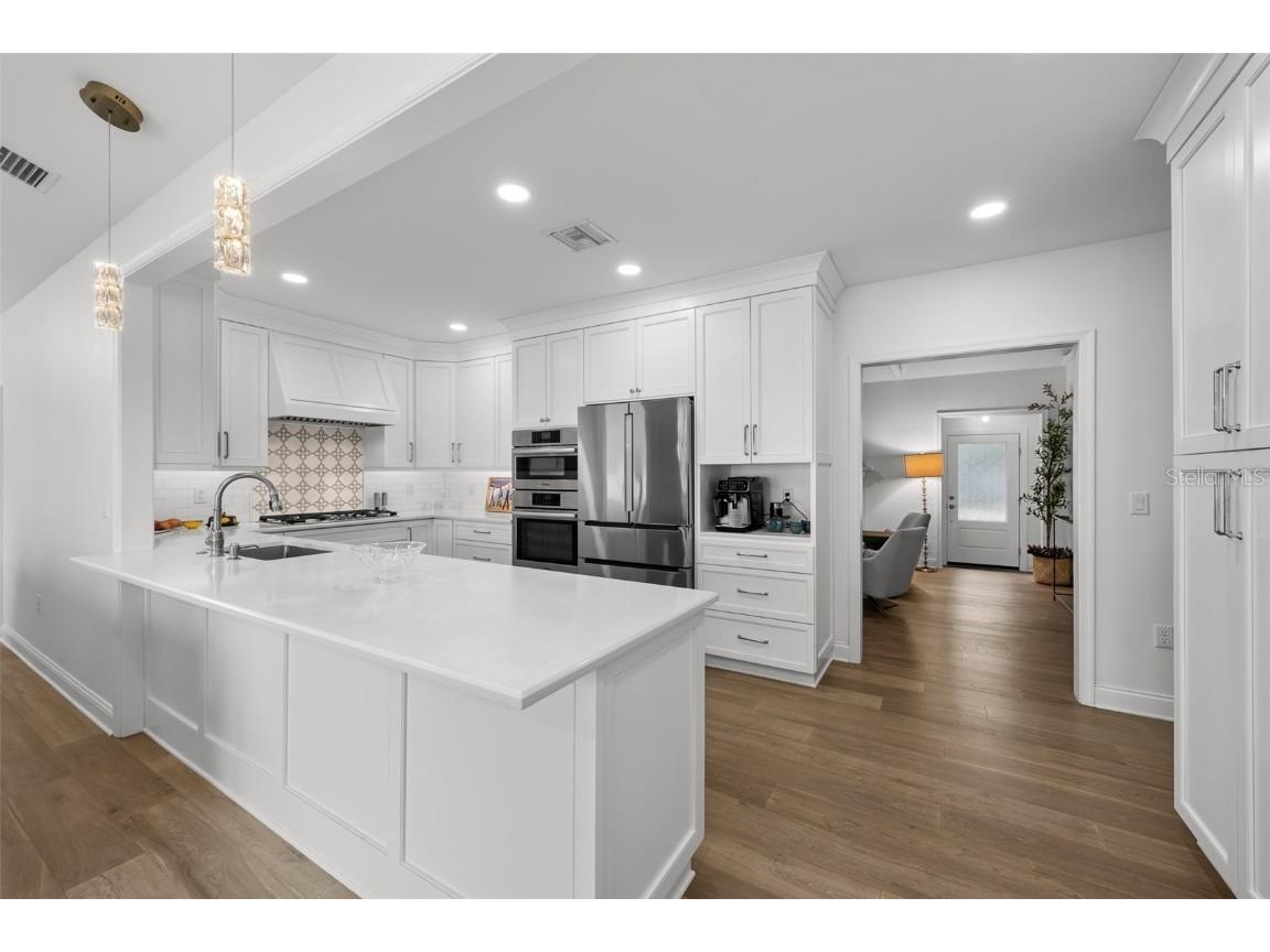 220 S Glen Avenue Tampa FL 33609 TB8447050 image11