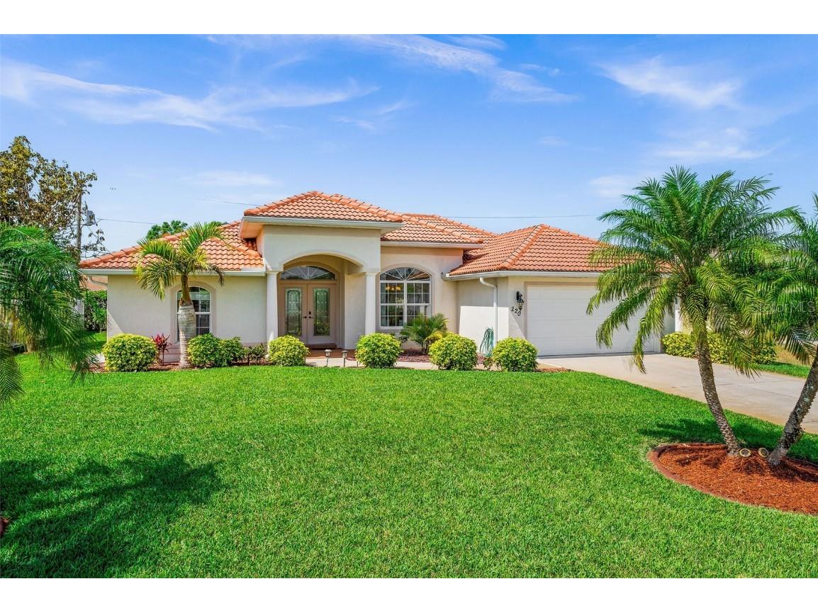 220 San Carlos Avenue North Port FL 34287 A4563318 image1