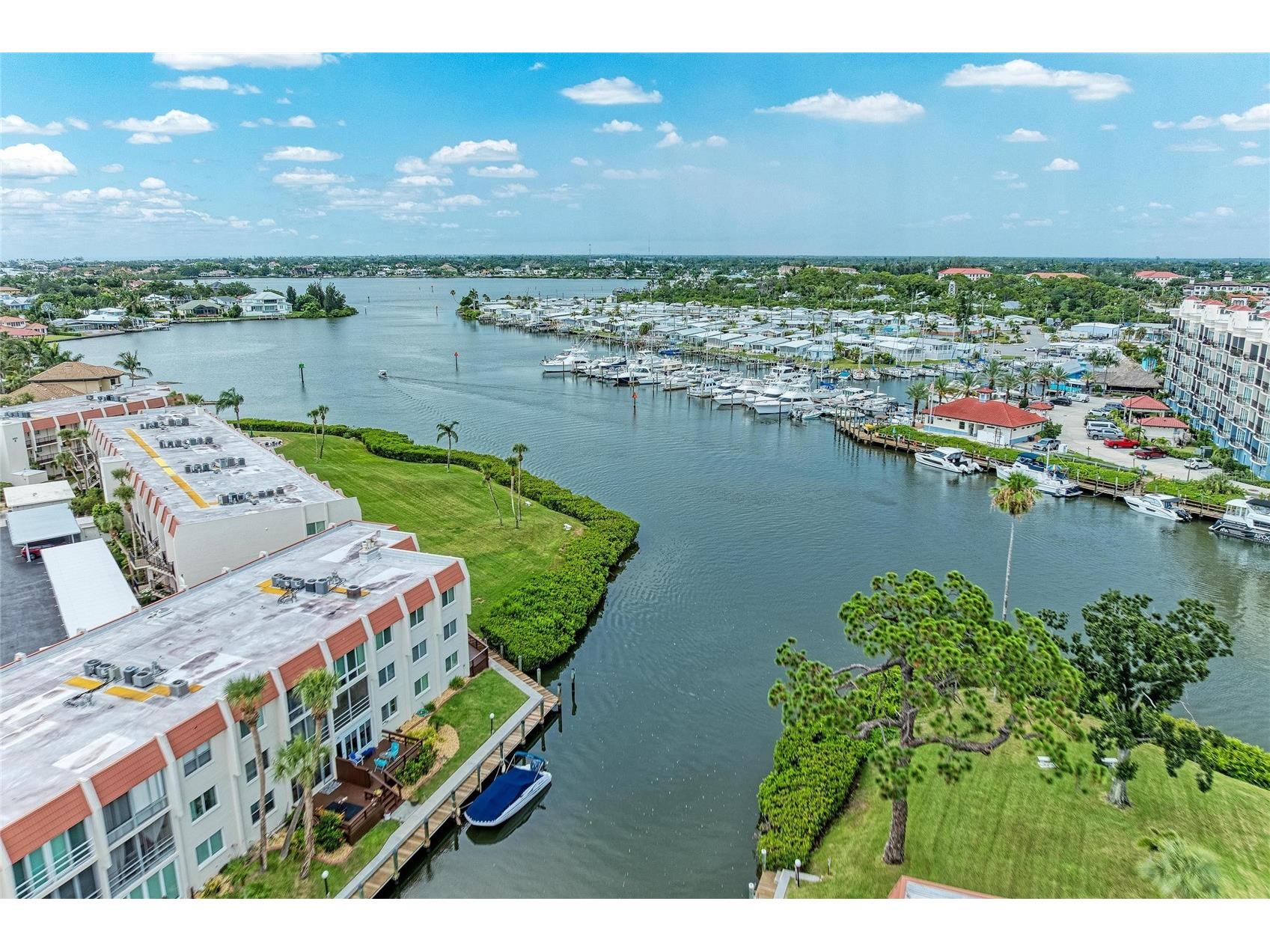 220 Santa Maria Street #338 Venice FL 34285 A4699490 image1