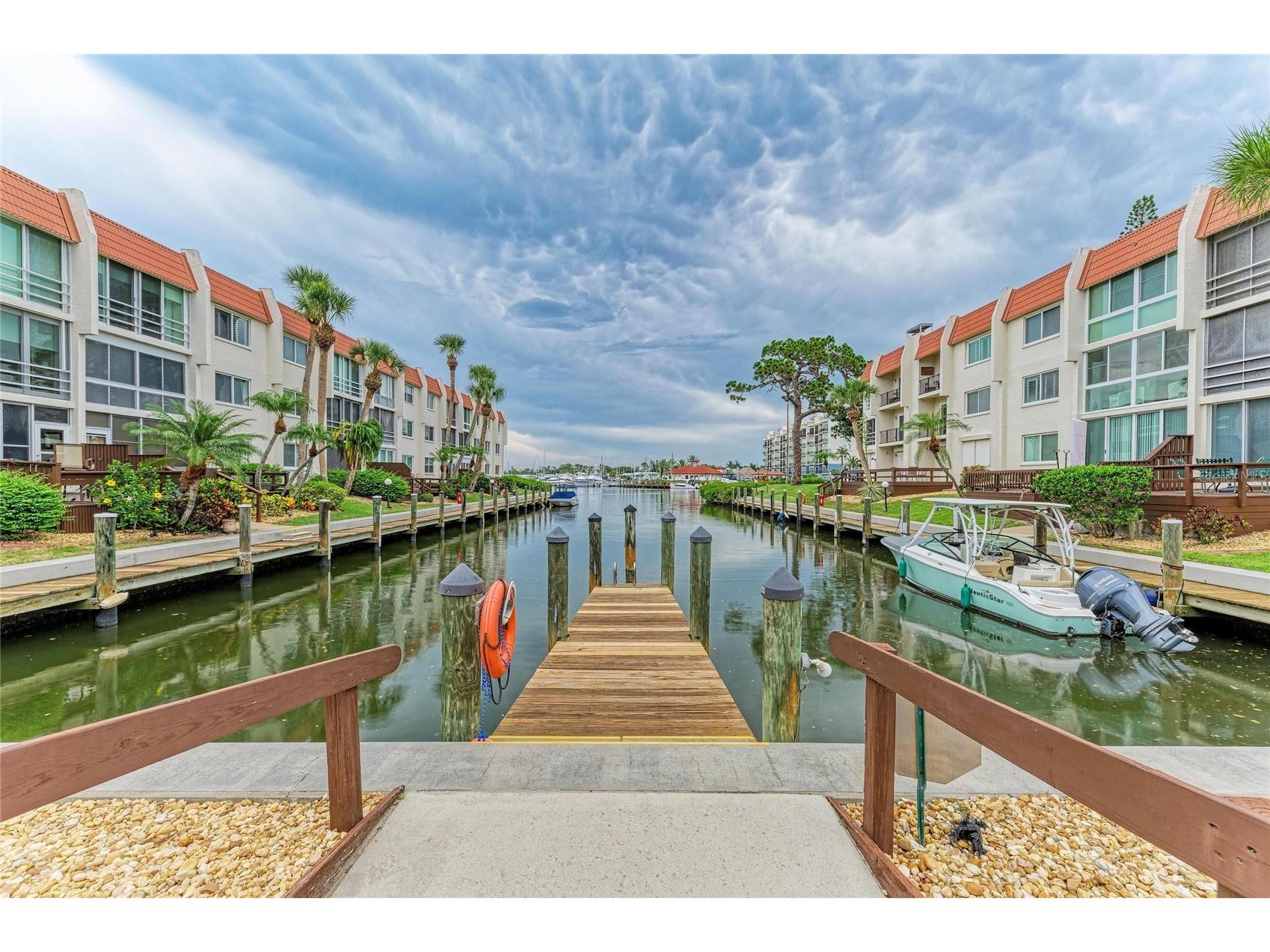 220 Santa Maria Street #338 Venice FL 34285 A4699490 image48