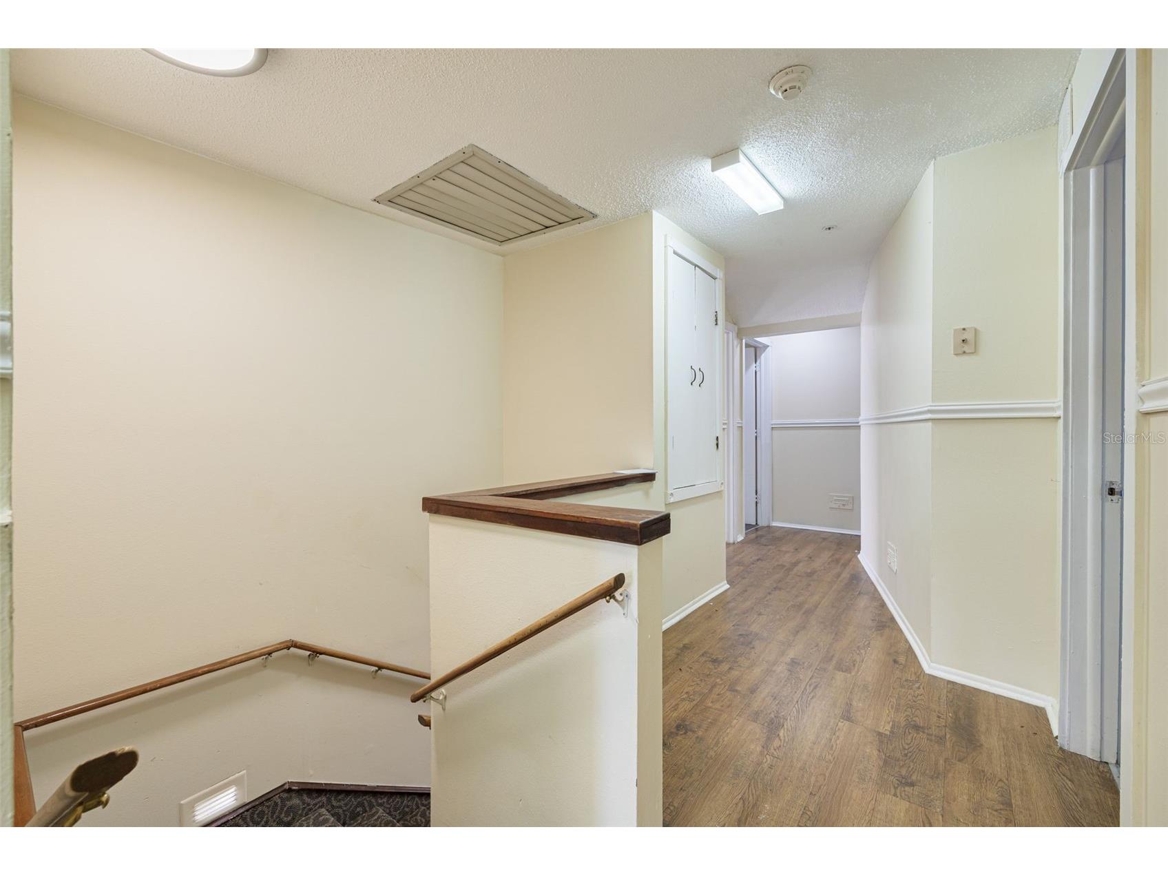 220 Scotland Street Dunedin FL 34698 TB8464121 image25