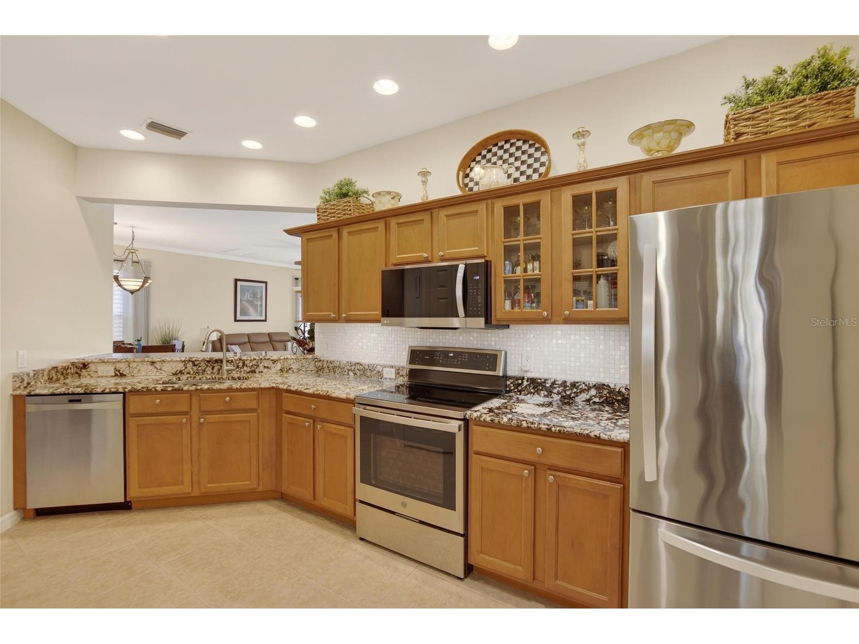 220 Shell Falls Drive Apollo Beach FL 33572 TB8470363 image11