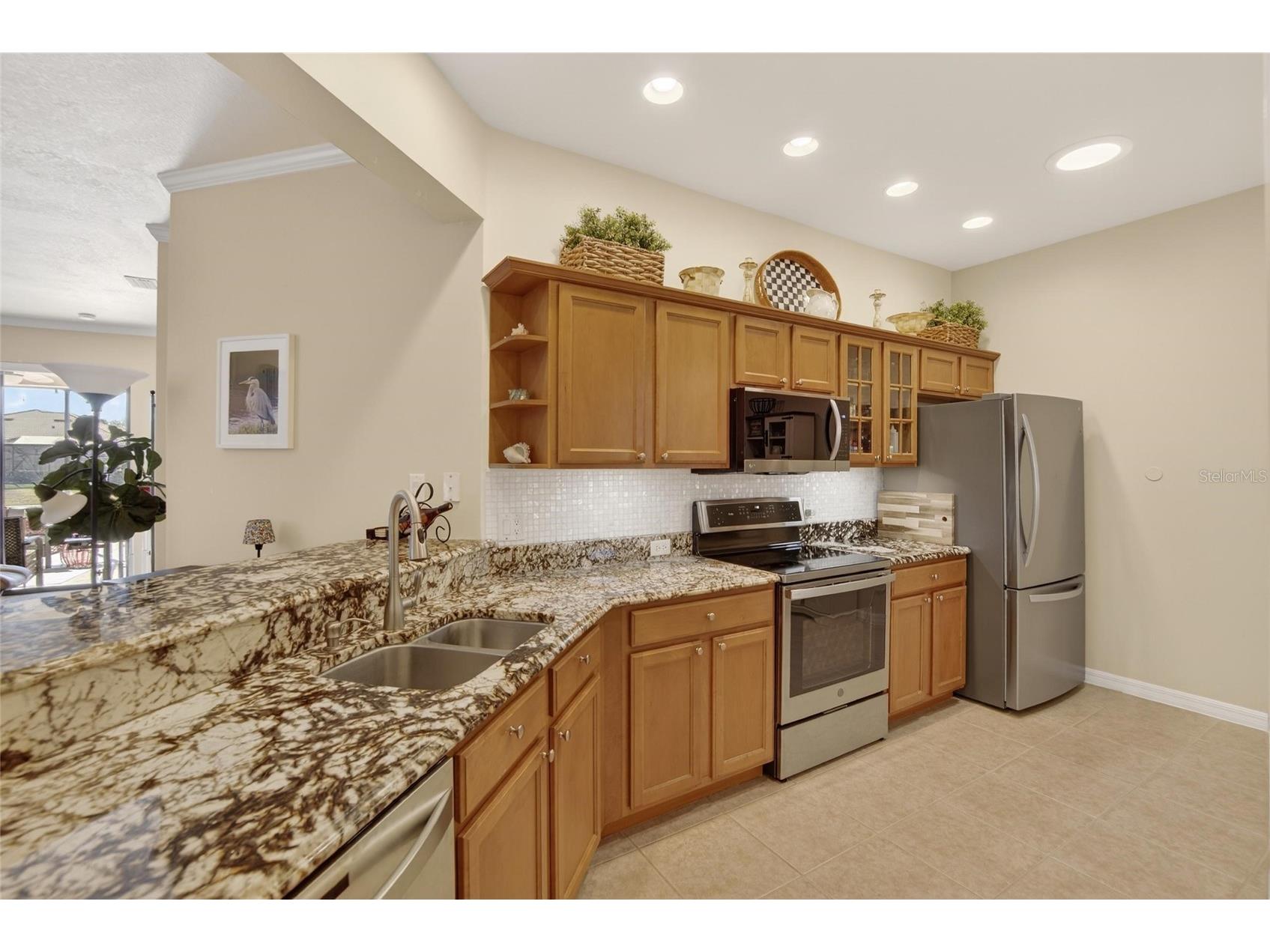 220 Shell Falls Drive Apollo Beach FL 33572 TB8470363 image3