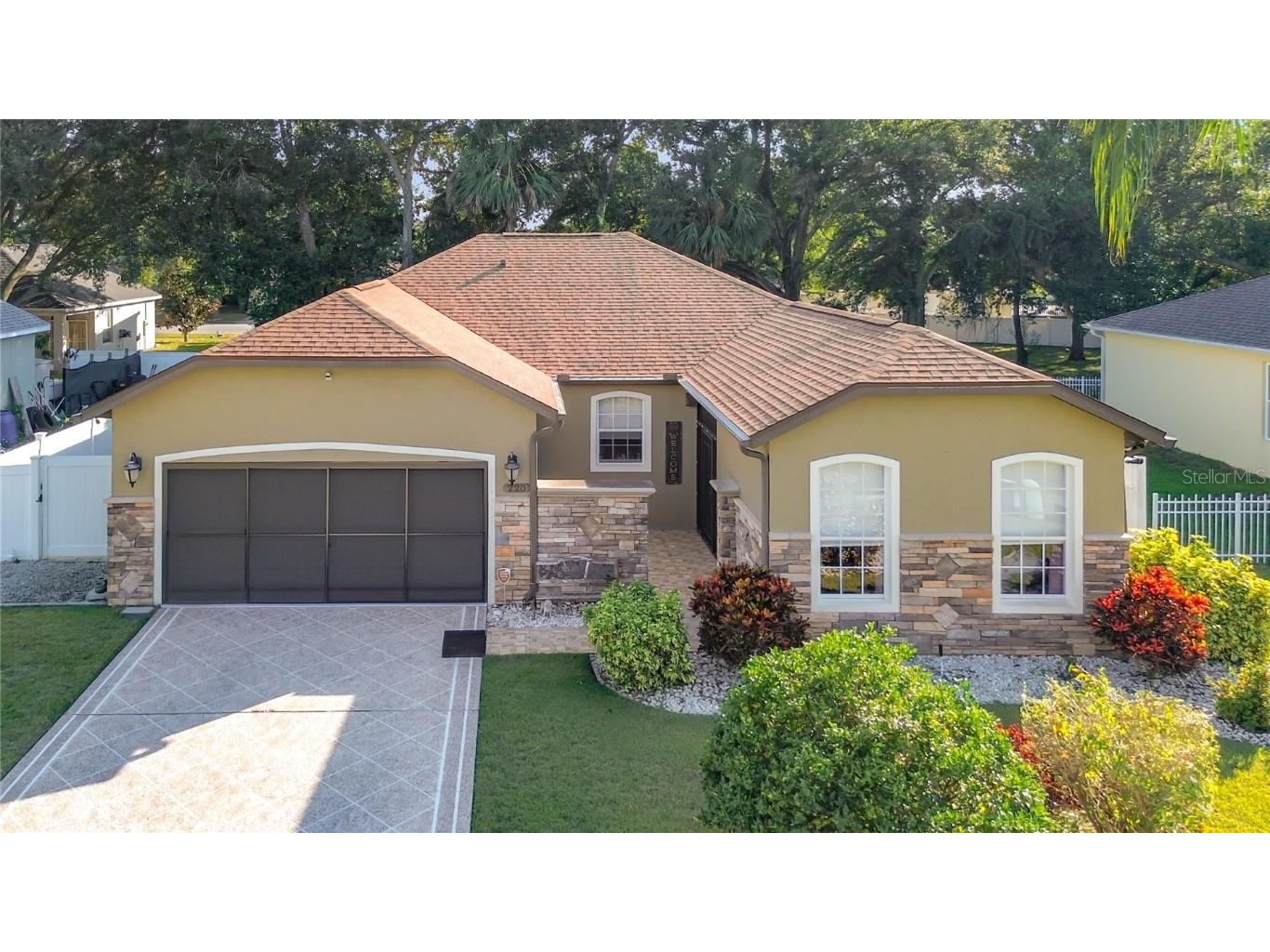 220 South Avenue Eustis FL 32726 O6360728 image1