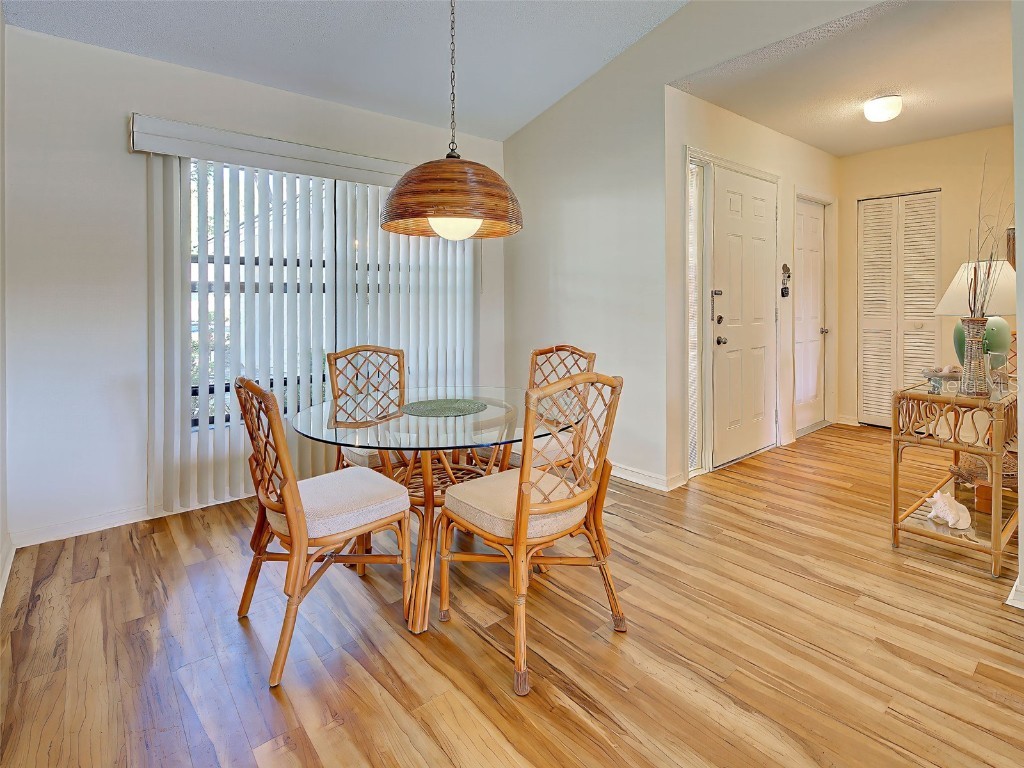 220 Southampton Drive #325 Venice FL 34293 D6143883 image12