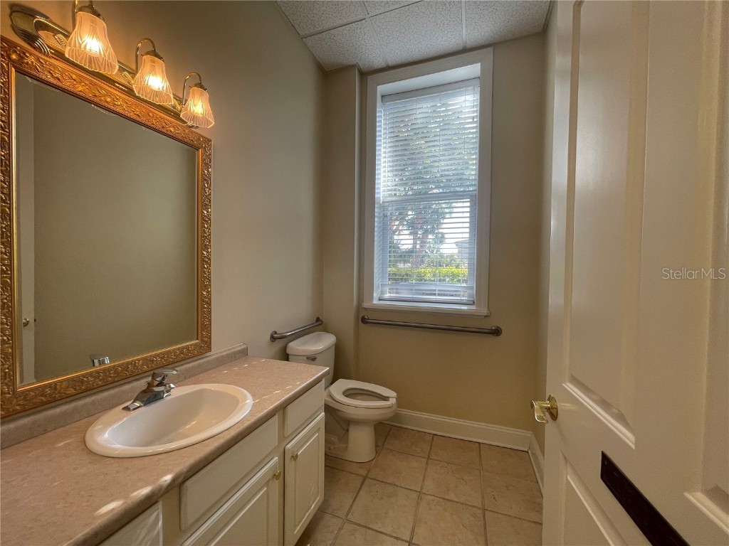 220 W Main Street Tavares FL 32778 G5095905 image13