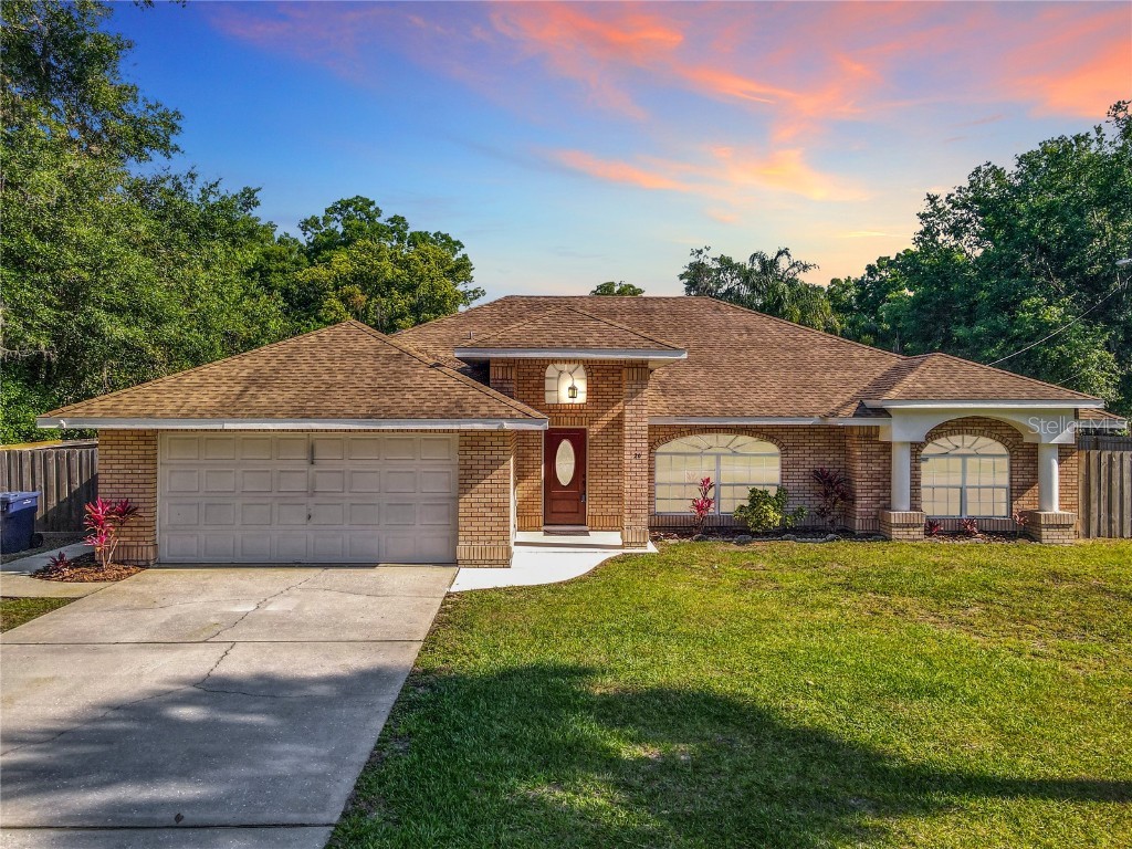 220 W New York Avenue Lake Helen FL 32744 V4935805 image1