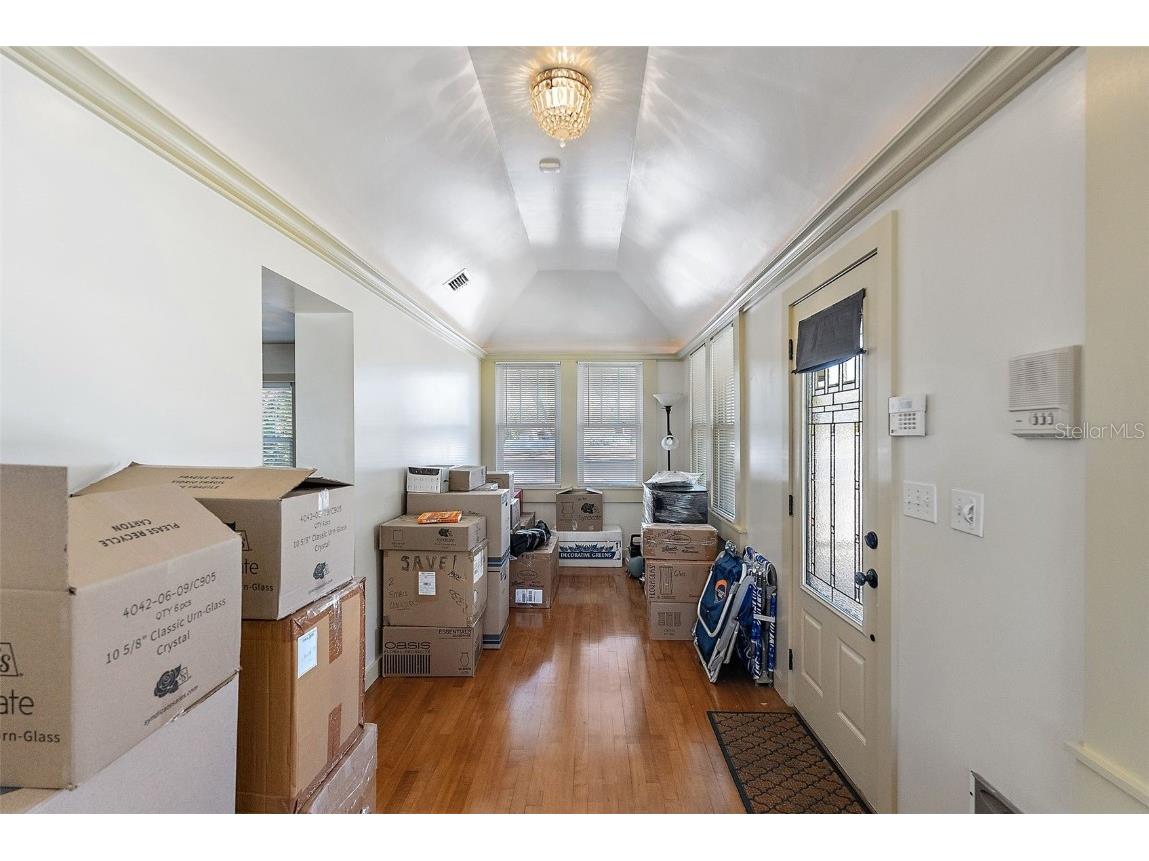 2200 22nd Avenue S Saint Petersburg FL 33712 TB8344307 image15