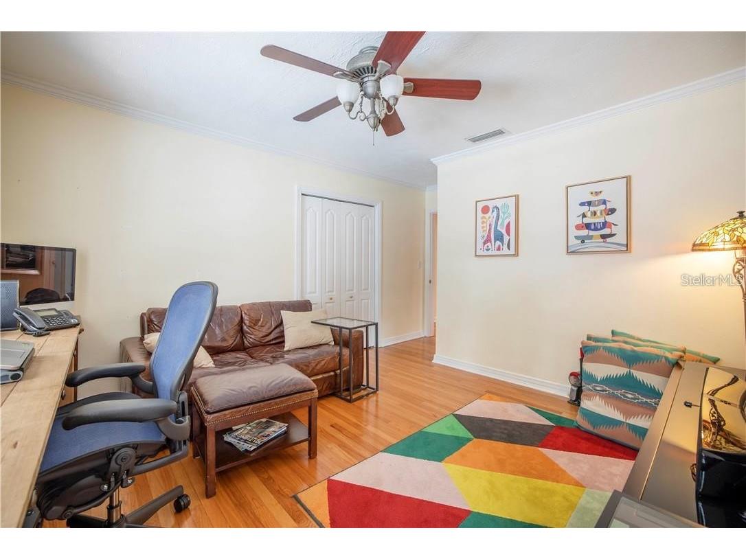 2200 2nd Street N Saint Petersburg FL 33704 TB8471387 image19