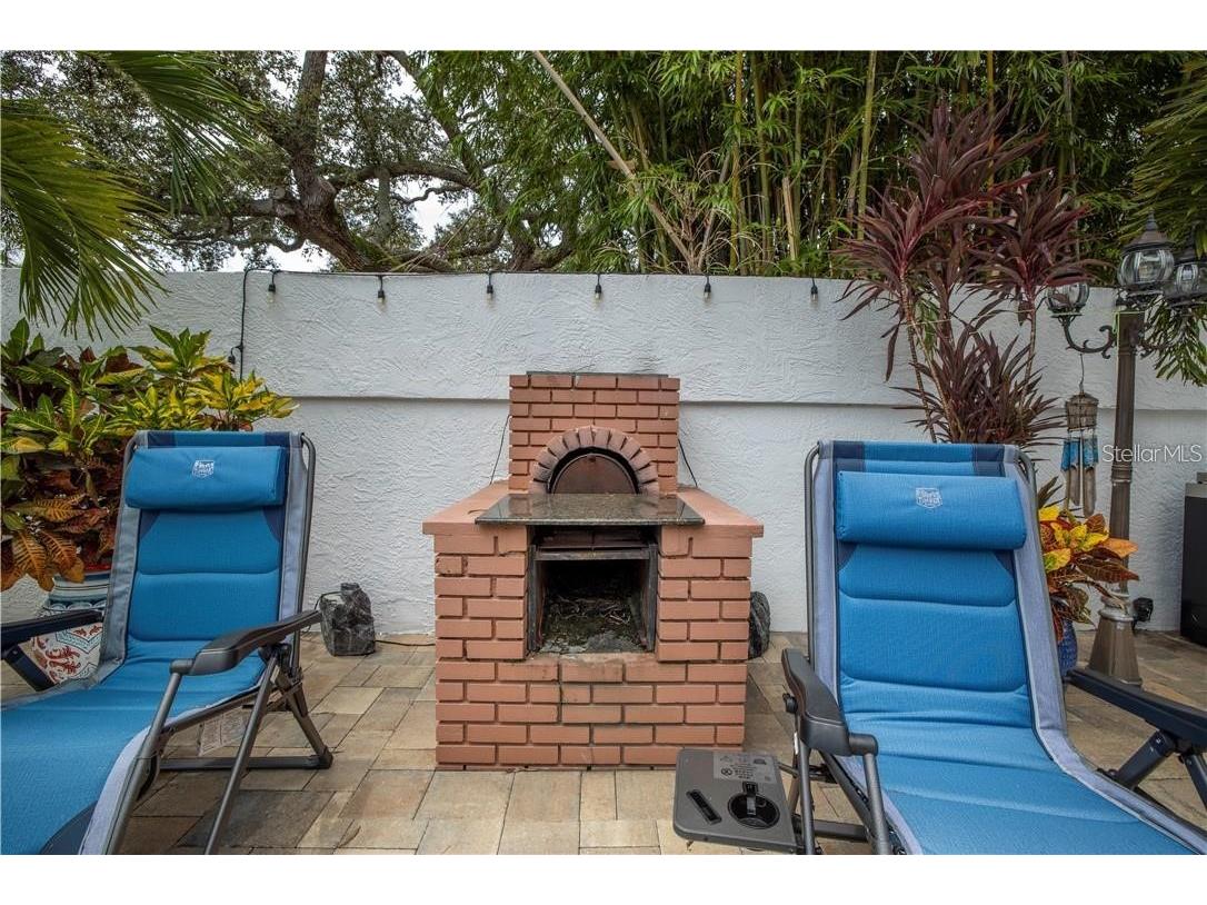 2200 2nd Street N Saint Petersburg FL 33704 TB8471387 image26