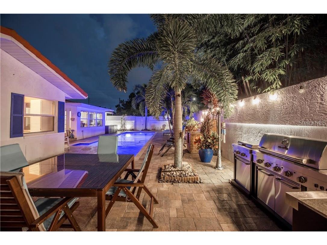 2200 2nd Street N Saint Petersburg FL 33704 TB8471387 image29