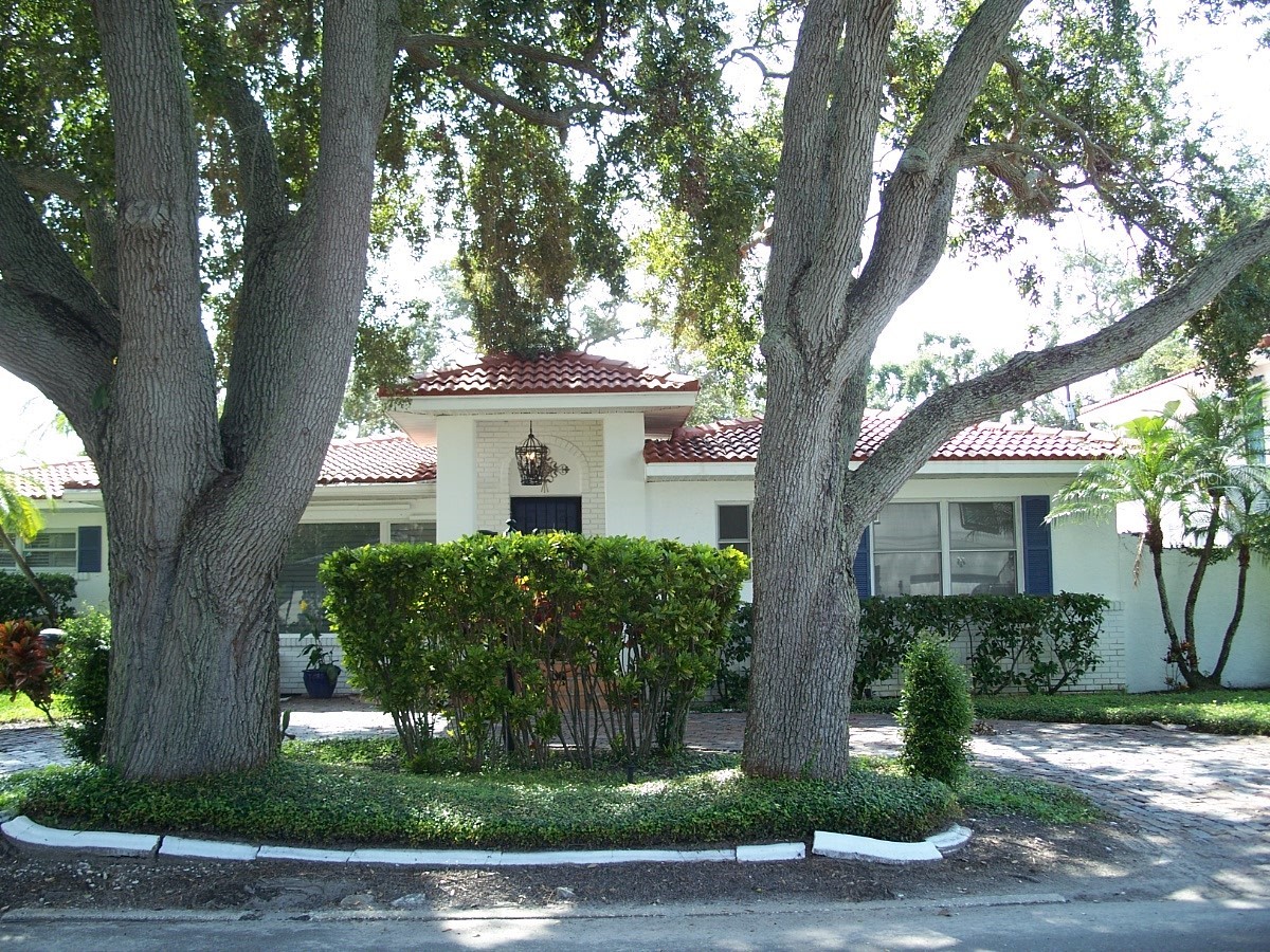2200 2nd Street N Saint Petersburg FL 33704 TB8471387 image32