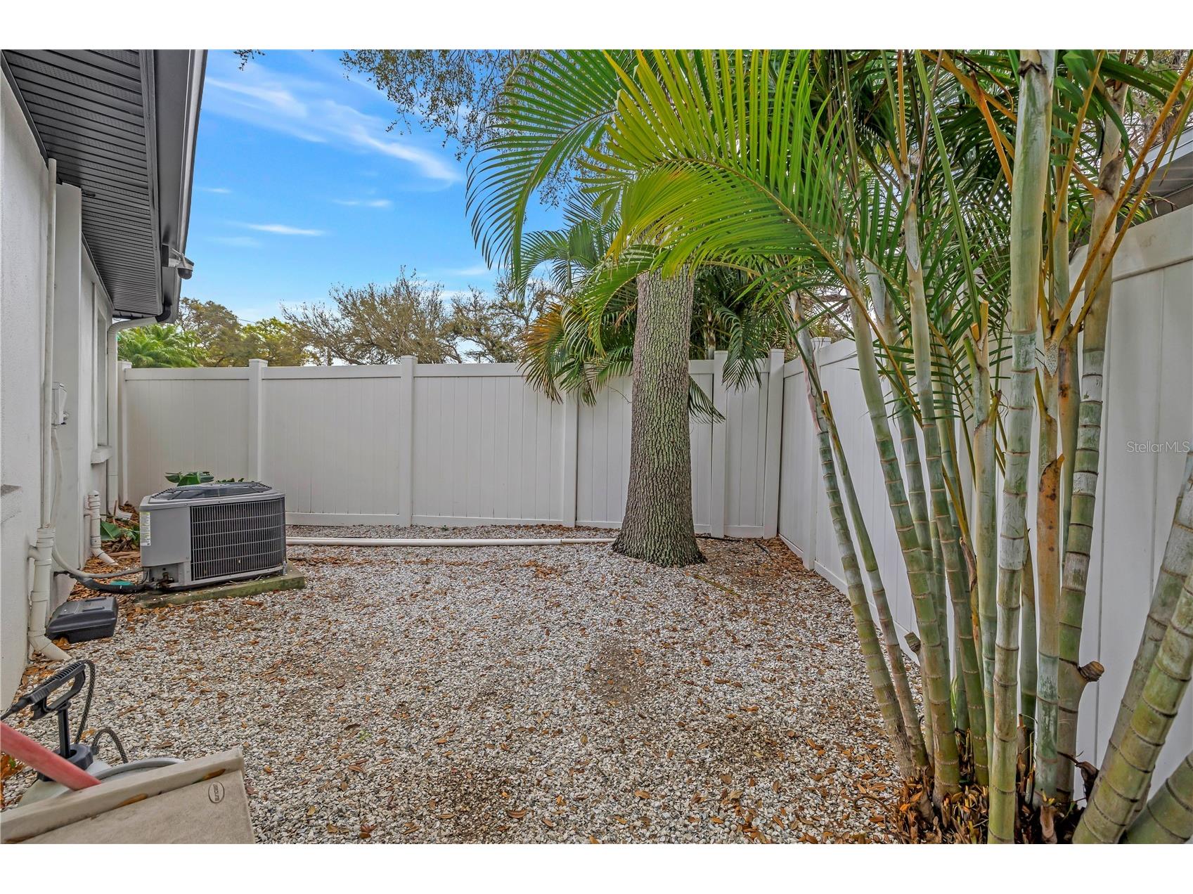 2200 49th Street N Saint Petersburg FL 33710 TB8490433 image24