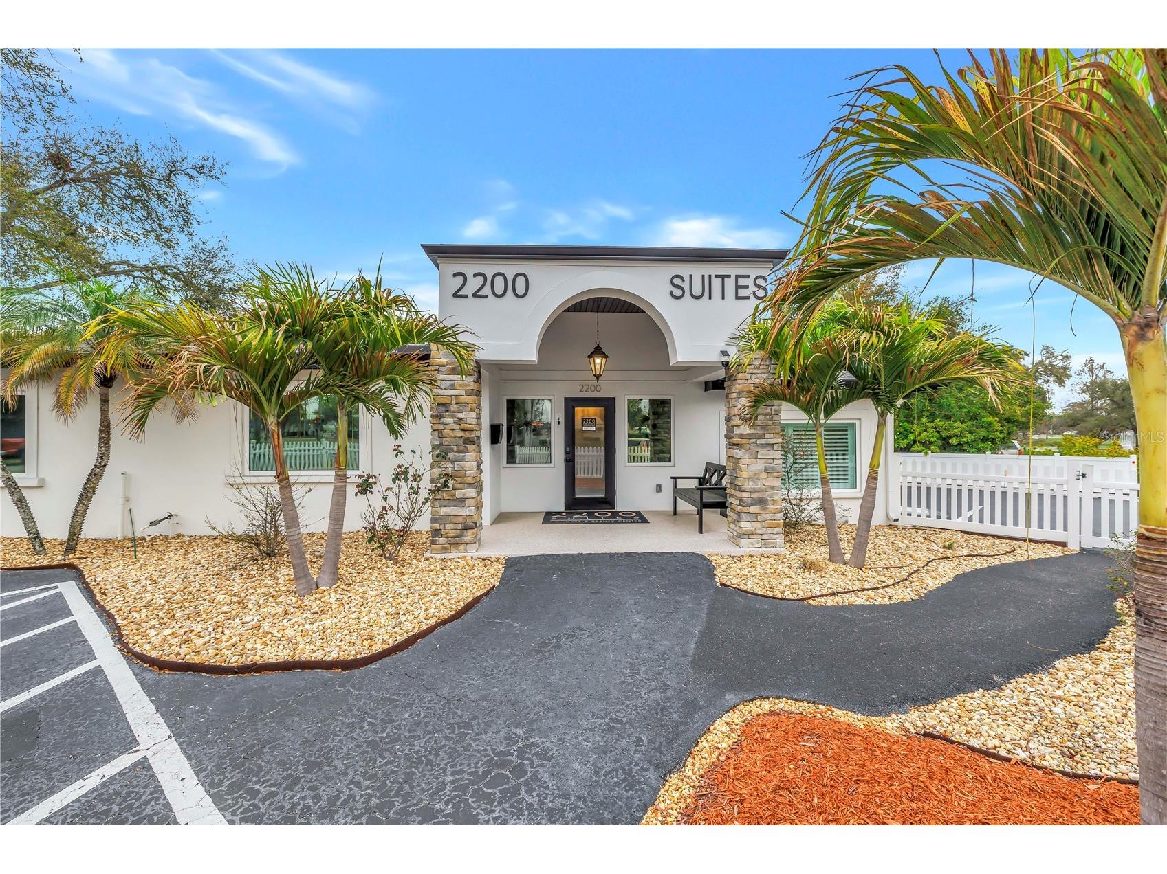 2200 49th Street N Saint Petersburg FL 33710 TB8490433 image4