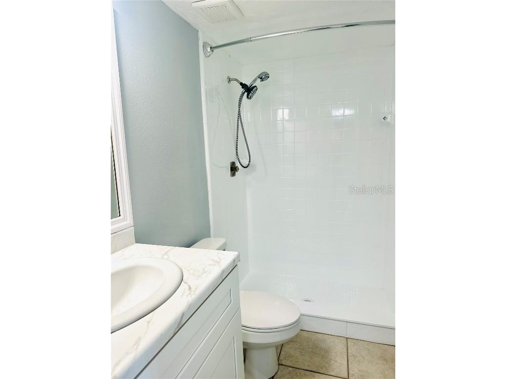 2200 Bahia Vista St #B3 Sarasota FL 34239 A4675118 image11