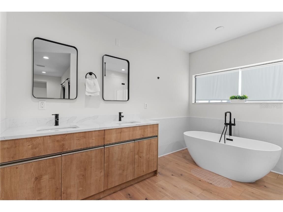 2200 Bay Boulevard #B Indian Rocks Beach FL 33785 O6361152 image49