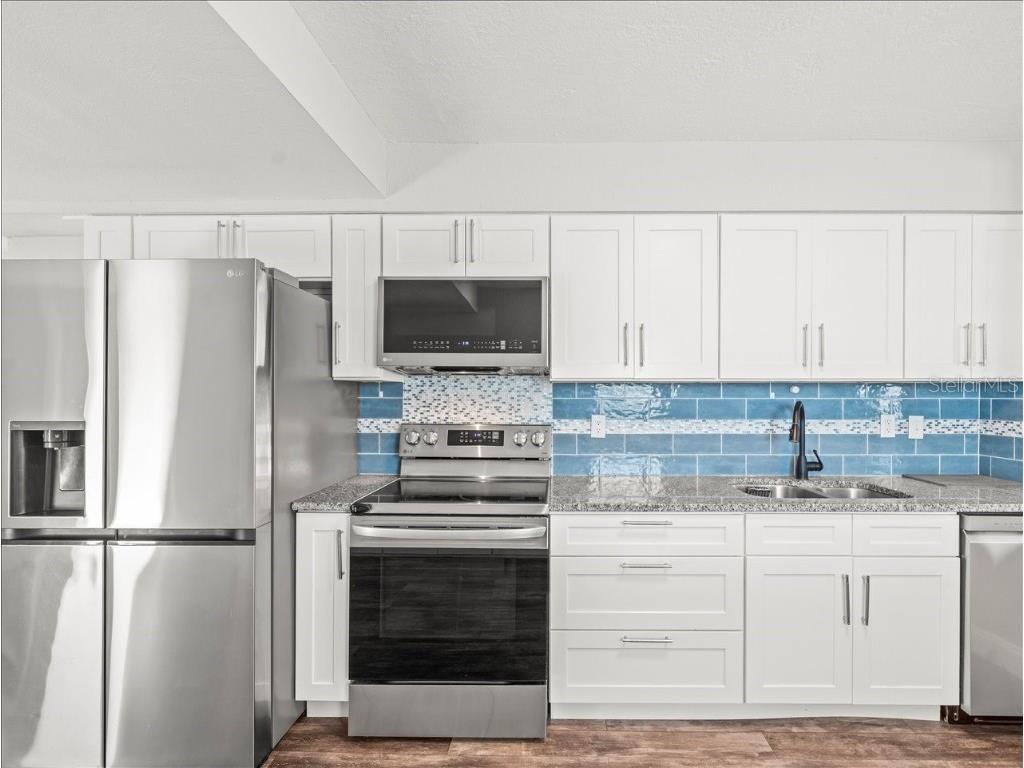 2200 Capri Drive Clearwater FL 33763 TB8445271 image15