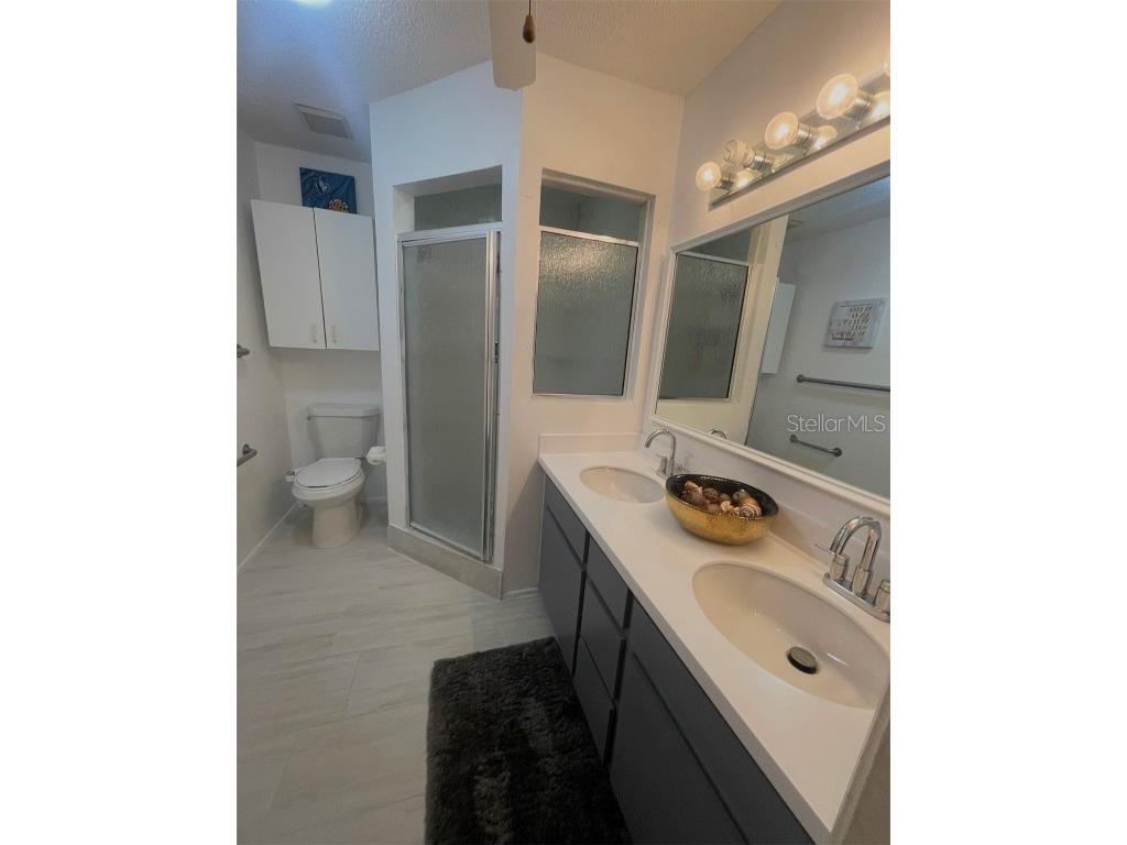 2200 E Village Court Venice FL 34293 A4667411 image20