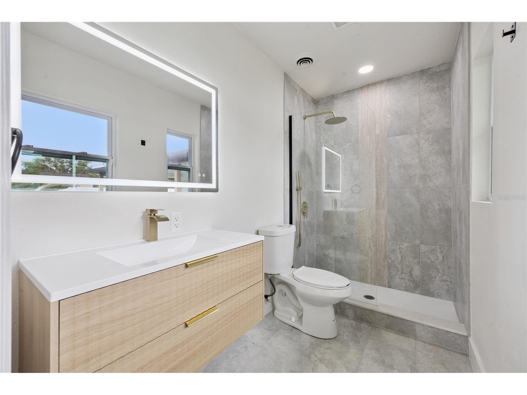 2200 Mosher Drive Orlando FL 32810 O6412786 image15