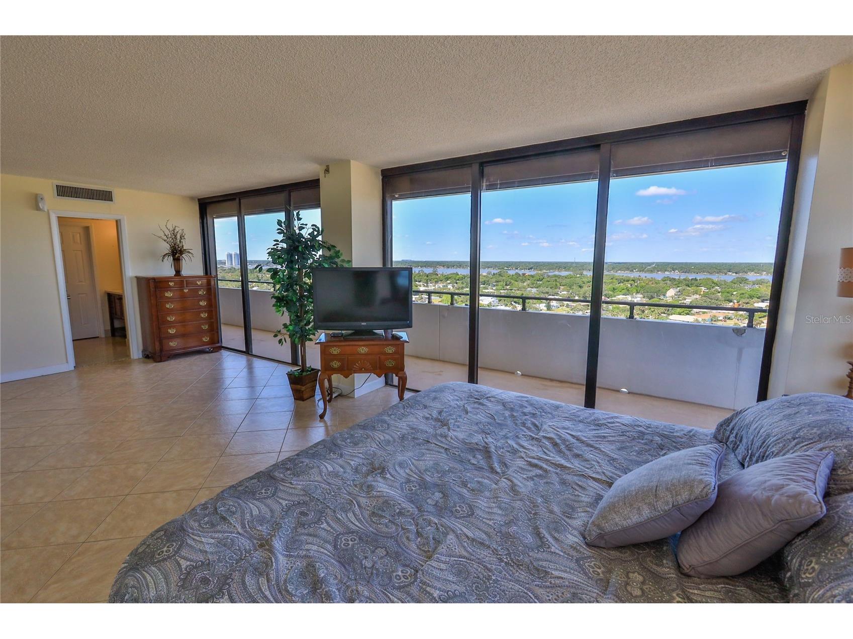 2200 N Atlantic Avenue #1201 Daytona Beach FL 32118 V4949419 image28