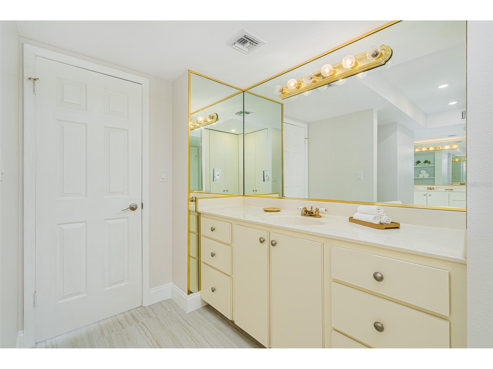 2200 N Atlantic Avenue #1502 Daytona Beach FL 32118 V4946776 image30