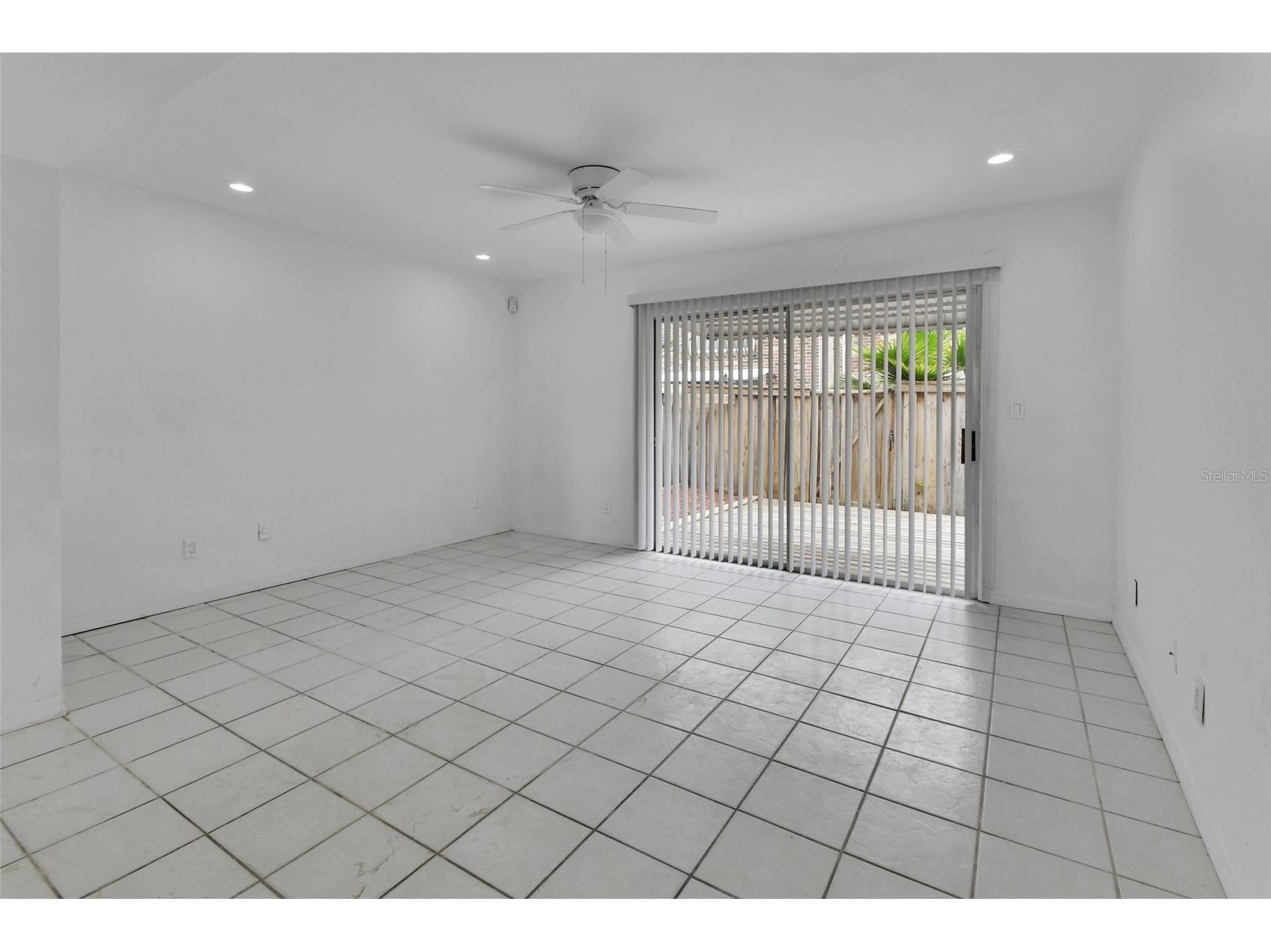 2200 S Palmetto Avenue #A040 Daytona Beach FL 32119 V4948633 image2