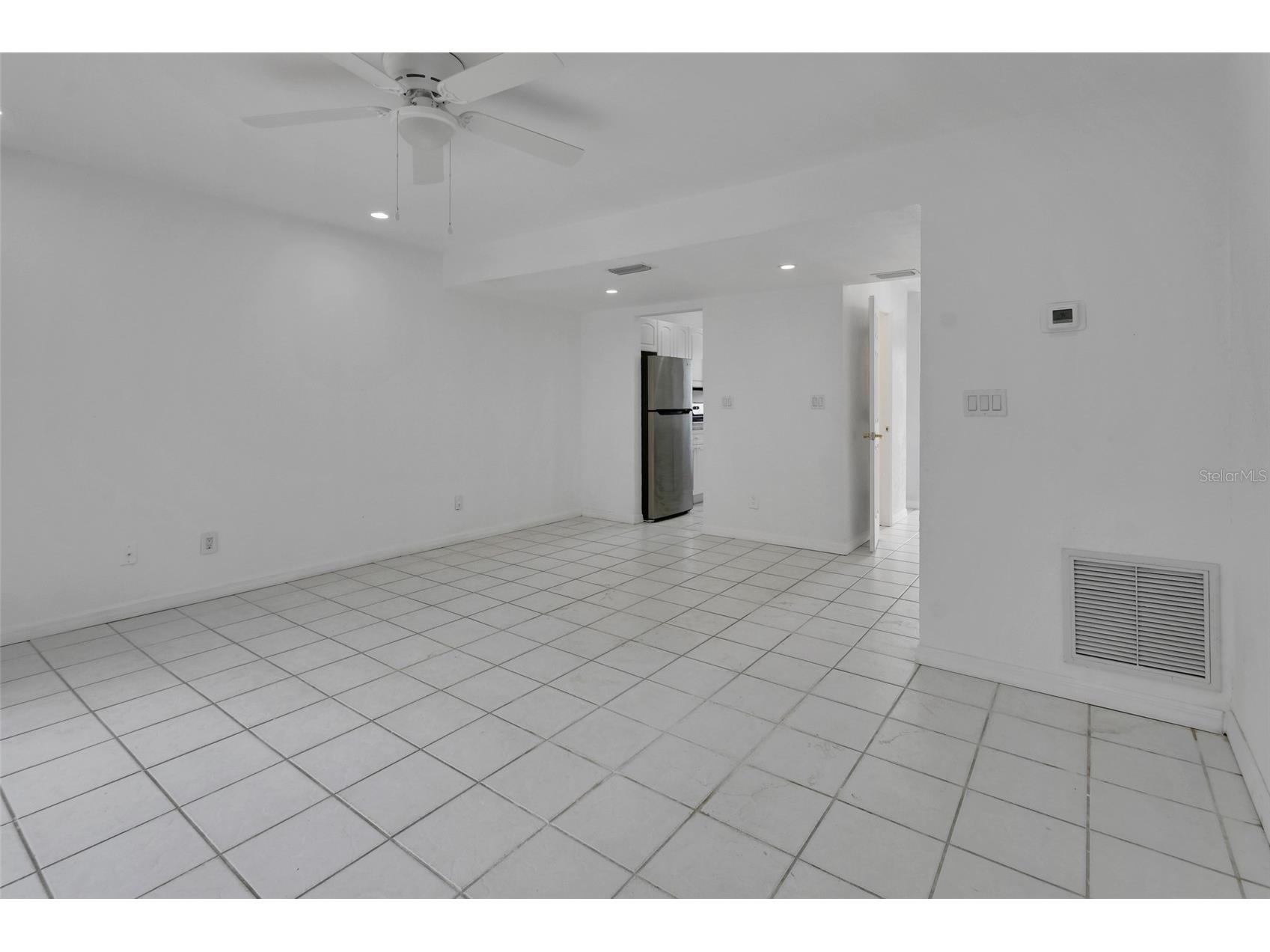2200 S Palmetto Avenue #A040 Daytona Beach FL 32119 V4948633 image3