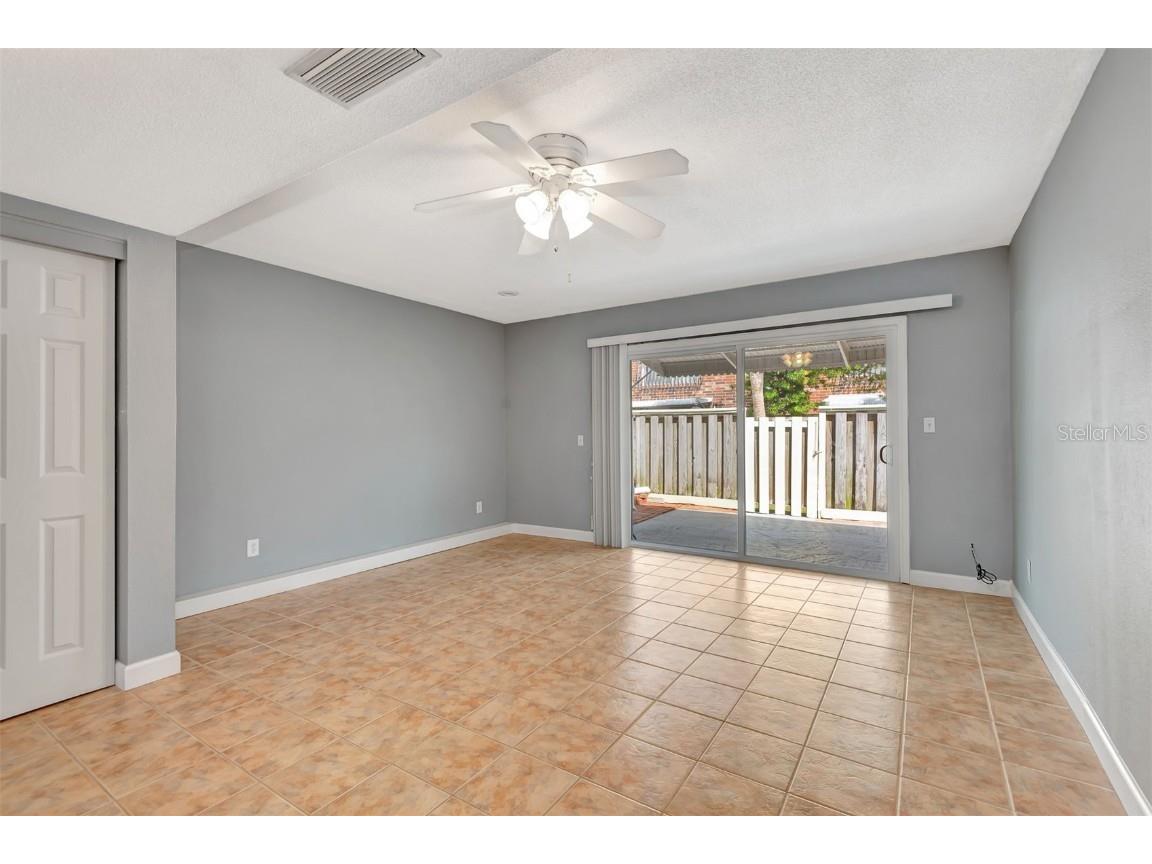 2200 S Palmetto Avenue #B040 Daytona Beach FL 32119 V4945181 image10