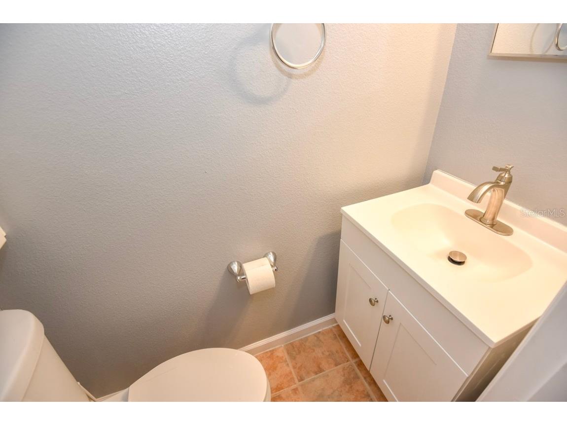 2200 S Palmetto Avenue #B040 Daytona Beach FL 32119 V4945181 image16