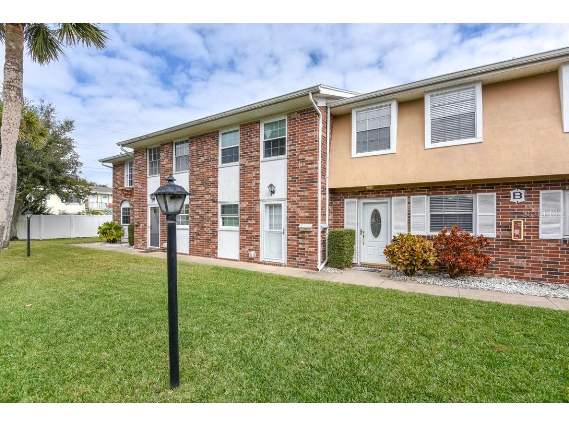 2200 S Palmetto Avenue #B040 Daytona Beach FL 32119 V4945181 image40