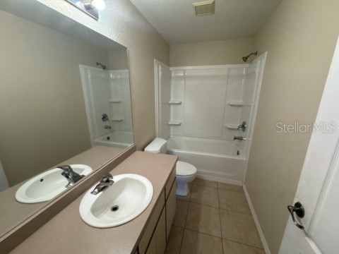 2200 Topsy Terrace North Port FL 34286 D6146792 image7