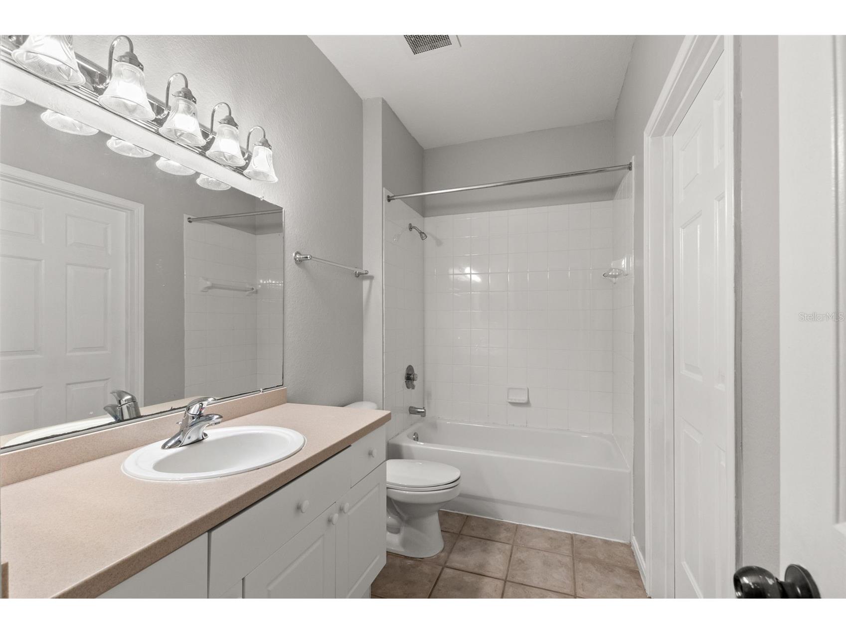 2200 Tuscany Trace #15 Palm Harbor FL 34683 TB8491415 image21
