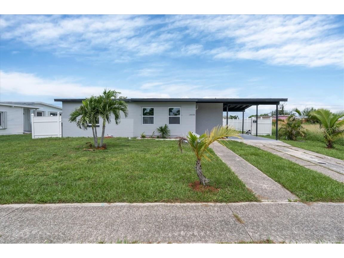 22008 Beverly Avenue Port Charlotte FL 33952 D6131658 image1