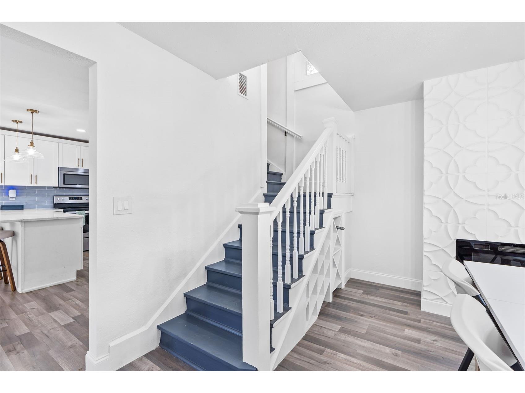 2201 50th Avenue N Saint Petersburg FL 33714 TB8441923 image18