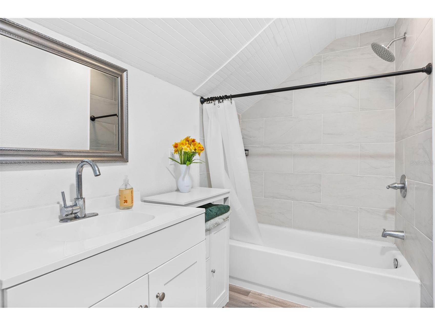 2201 50th Avenue N Saint Petersburg FL 33714 TB8441923 image24