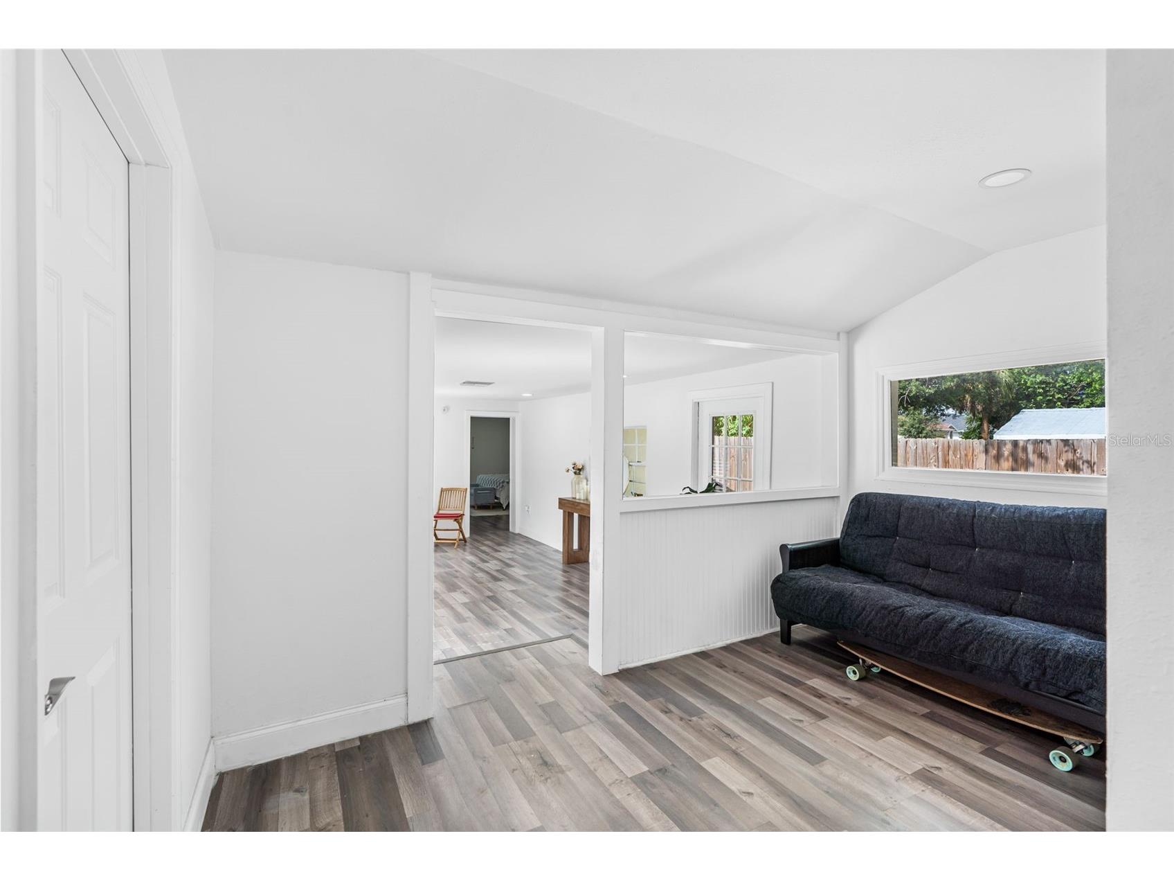 2201 50th Avenue N Saint Petersburg FL 33714 TB8441923 image6