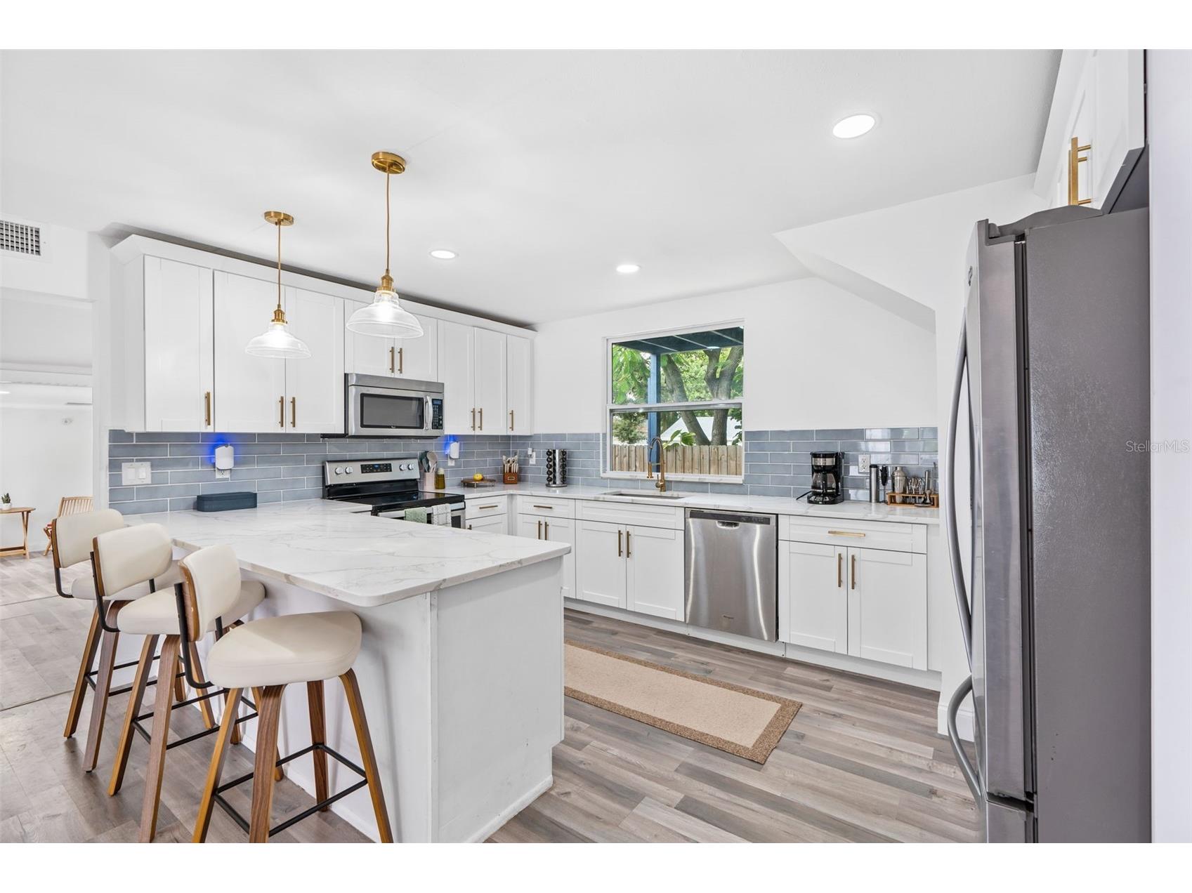 2201 50th Avenue N Saint Petersburg FL 33714 TB8441923 image7