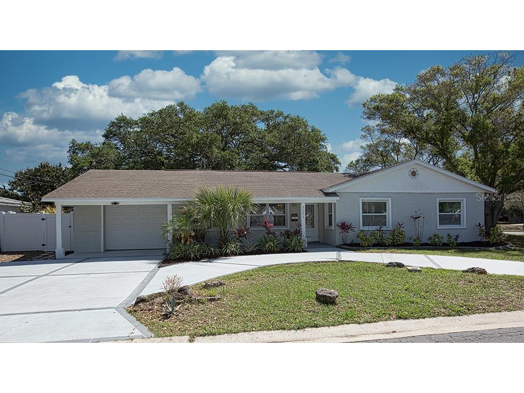 2201 64th Street N Saint Petersburg FL 33710 U8156595 image1