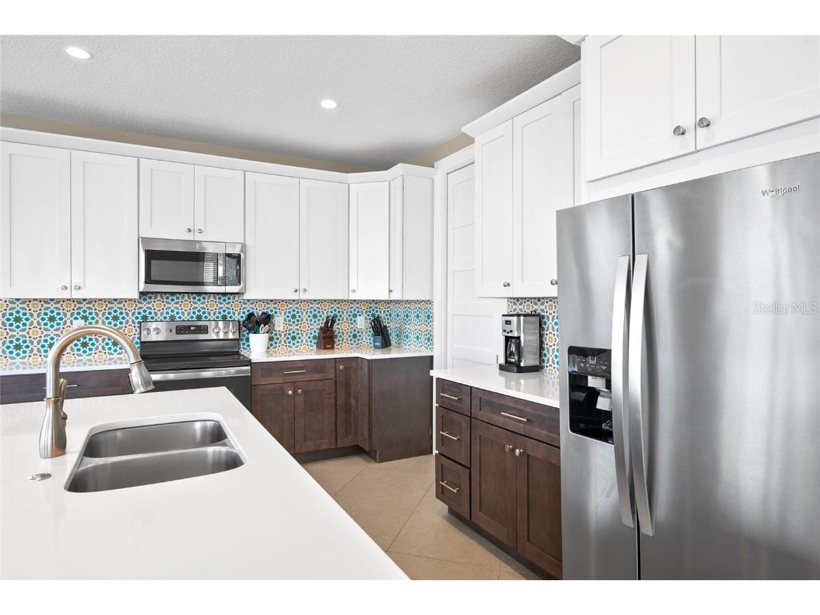 2201 Avenue C Bradenton Beach FL 34217 A4676238 image10