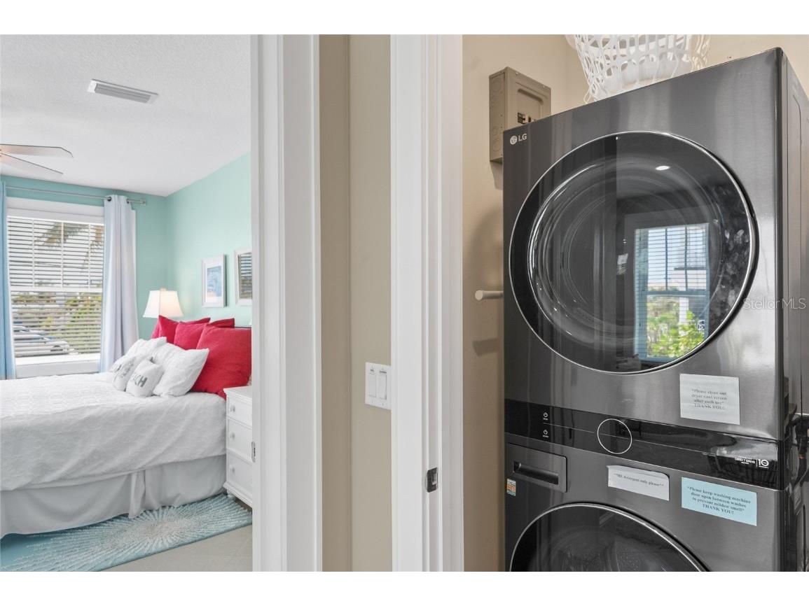 2201 Avenue C Bradenton Beach FL 34217 A4676238 image33